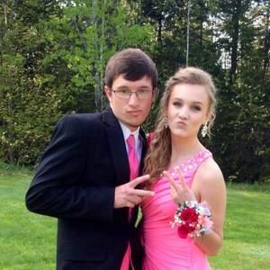 Meet your Posher, Zach